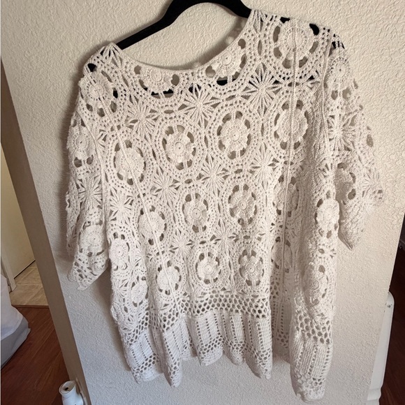 Roaman's White Crochet Blouse - Picture 3 of 3